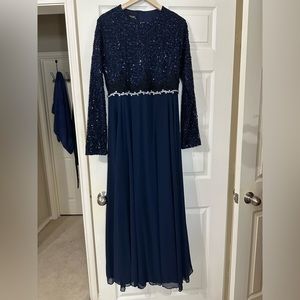 Long sleeve dress